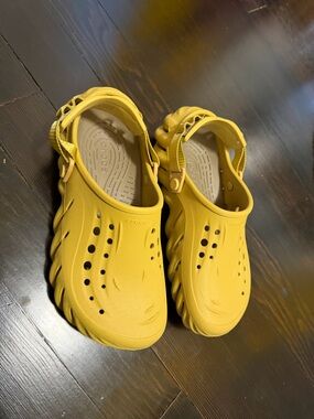 CROCS Echo Clog